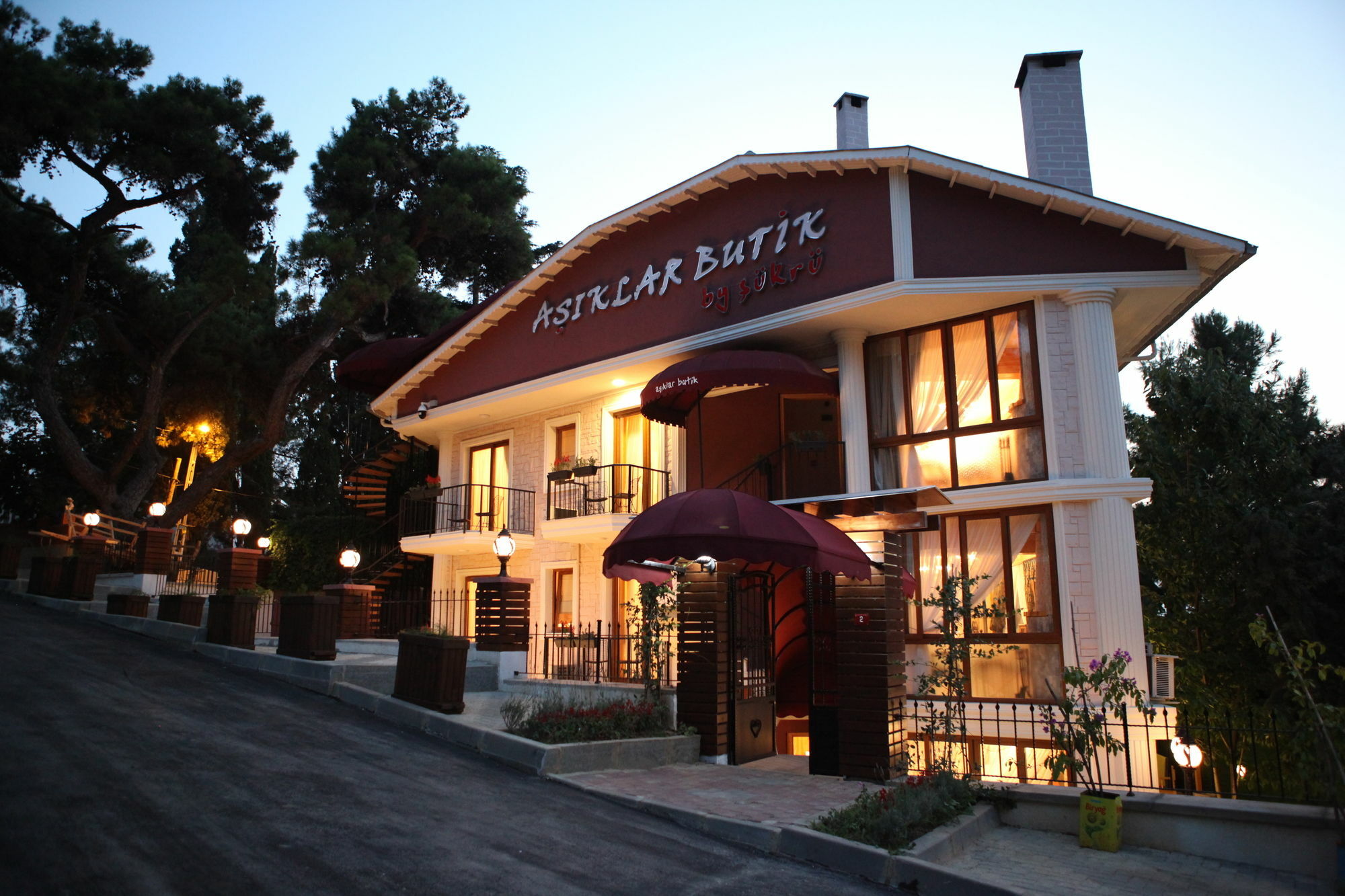 Asiklar Butik Otel By Sukru Адалар Екстериор снимка